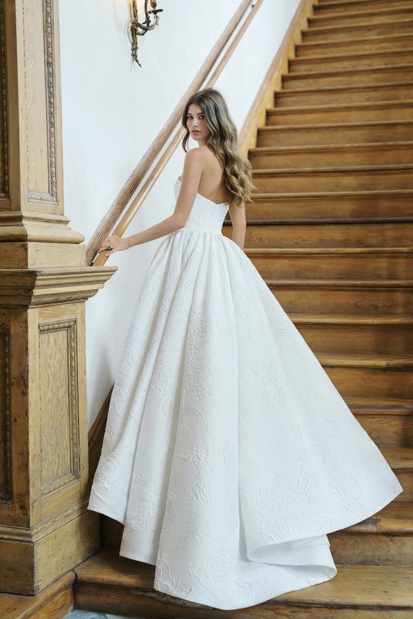 Anne Barge Classic Timeless Wedding Dresses